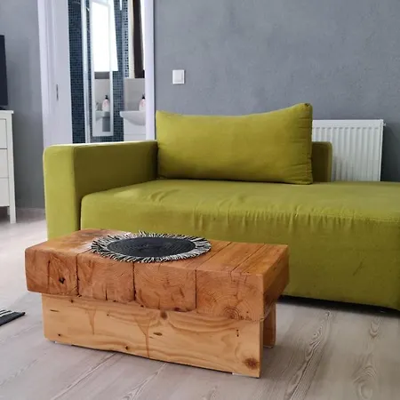 Apartmán Pomiculturii 5 - Spacious 1br With Balcony